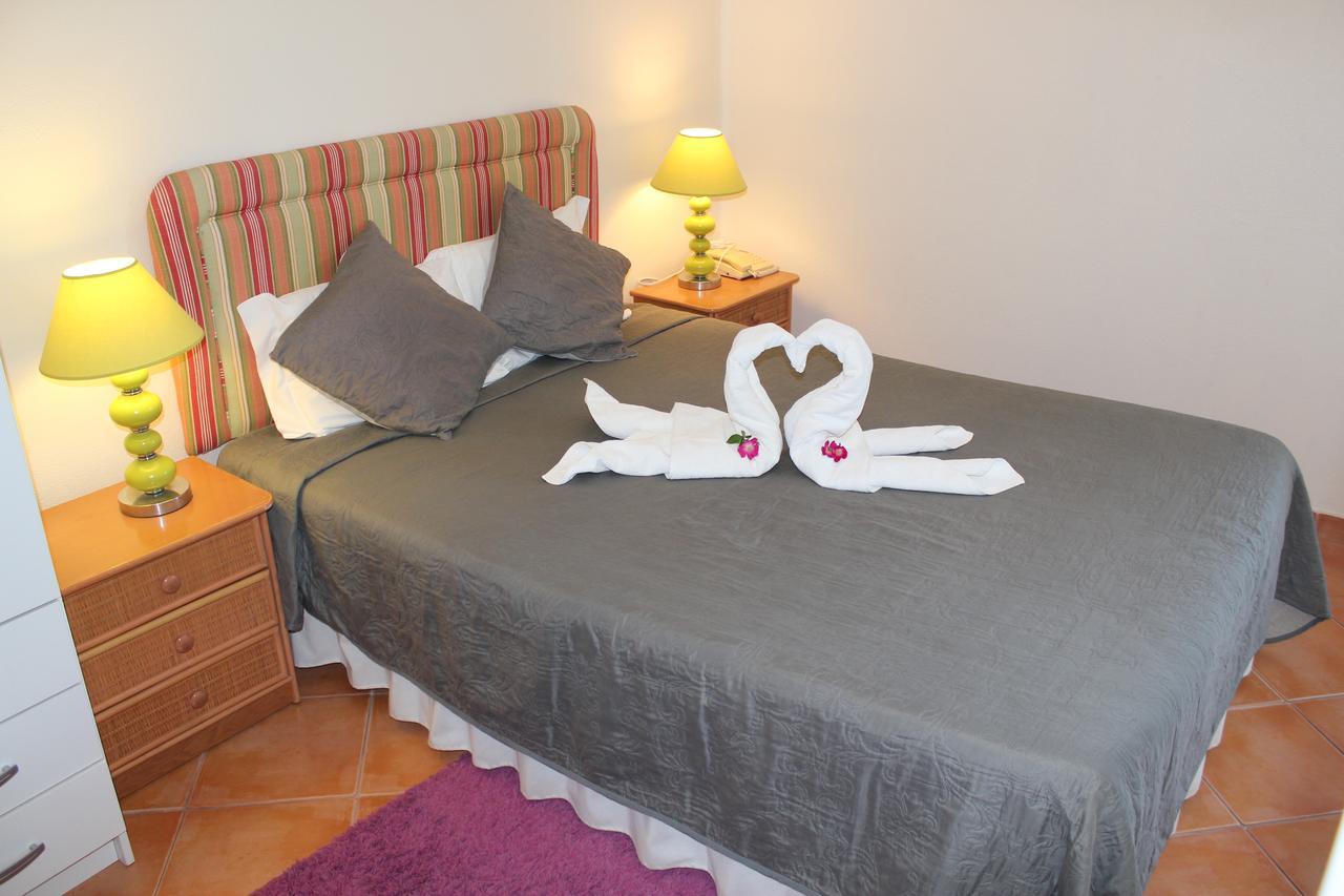 Quinta Dos Oliveiras Bed & Breakfast Carvoeiro  Exterior photo